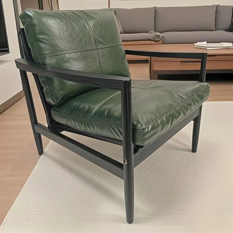 Poltrona Vintage de Alta Qualidade – Elegância e Conforto Moderno