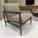 Poltrona Vintage de Alta Qualidade – Elegância e Conforto Moderno